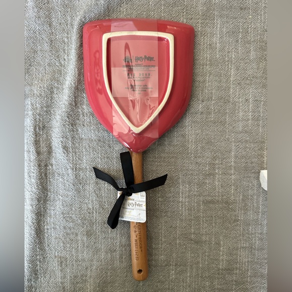 Rae Dunn Harry Potter spatula set - Picture 2 of 3